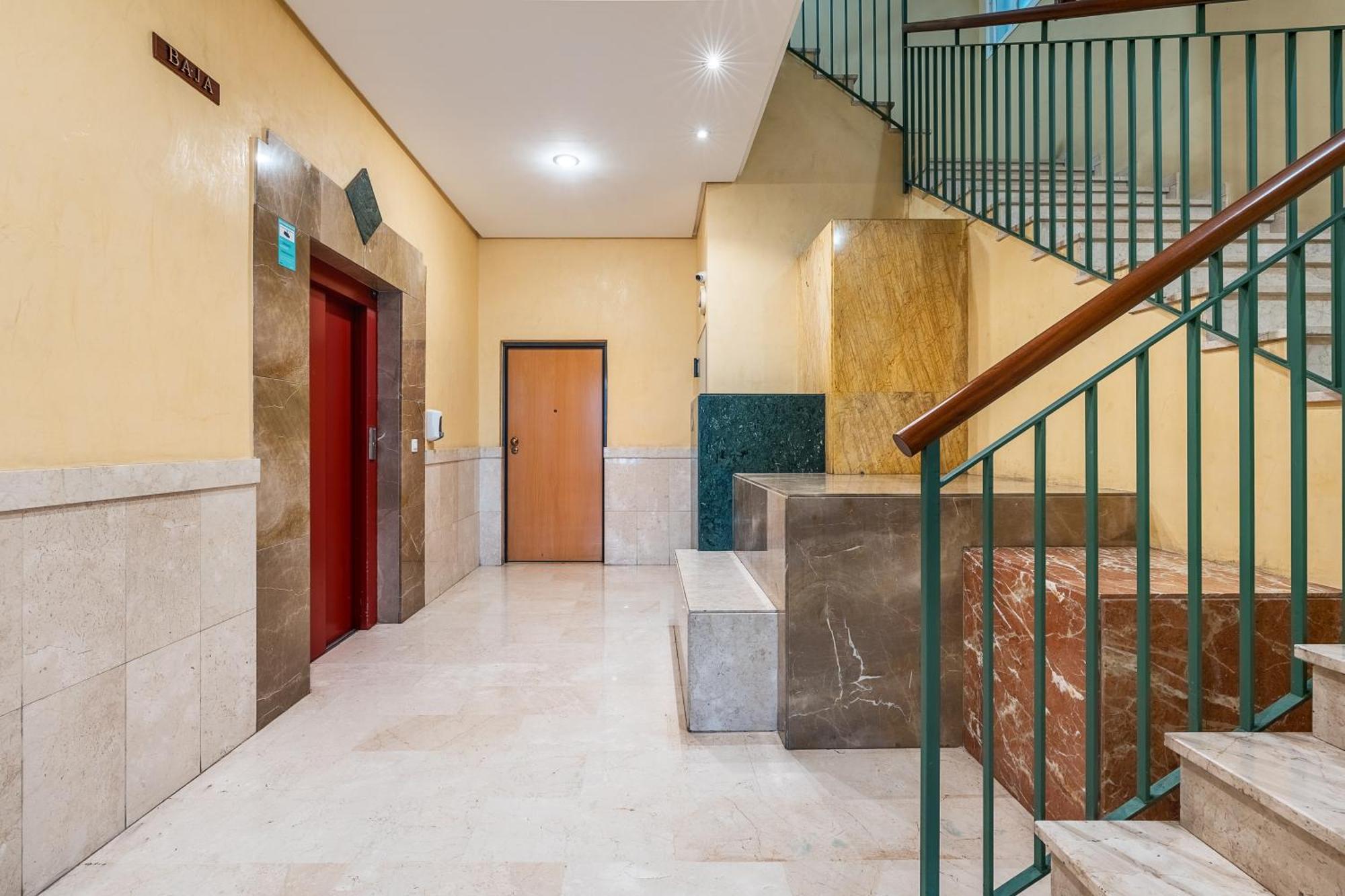 Aravirma Apartment *